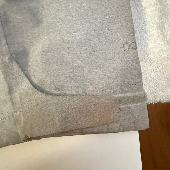 See description The North Face Light Gray Hooded RAIN Jacket - Picture 5 of 7